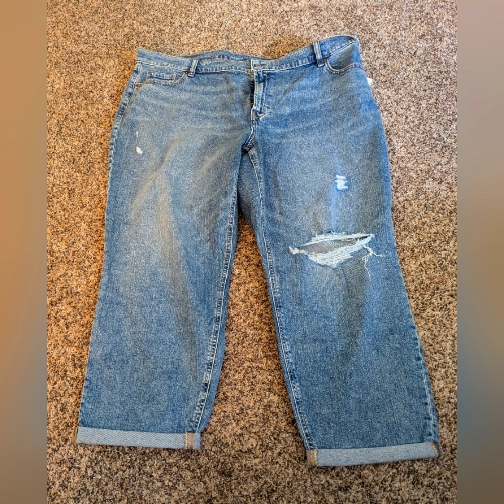 Womens Distressed Blue Jeans Mid-Rise Boy Friend 5 Pocket OLD NAVY Sz 22 (46X26)